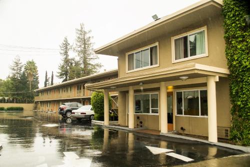 Budget Inn Redwood City