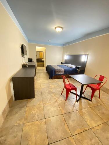 Texas Inn & Suites Mcallen At La Plaza Mall And Airport