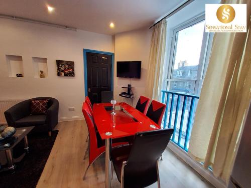 1 & 3 Bedroom Apt by Sensational Stay Serviced Accommodation - Adelphi Suites - image 10