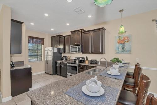 Imagine Your Family Renting This Luxury Contemporary Style Villa on Champions Gate Resort Orlando Villa 5063 - image 2