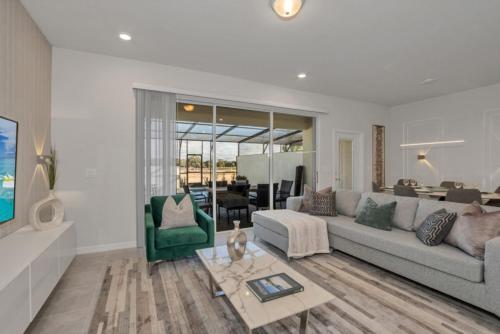 Imagine Your Family Renting This Luxury Home on Solterra Resort Orlando Townhome 5058 - image 8