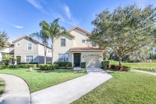 Luxury 5 Star Villa on Paradise Palms ResortMinutes from Disney World Orlando Villa 5039