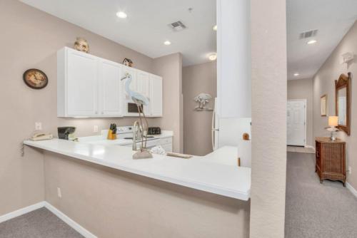 Luxury Home on Bahama Bay ResortMinutes from Disney World Orlando Condo 5057 - image 4