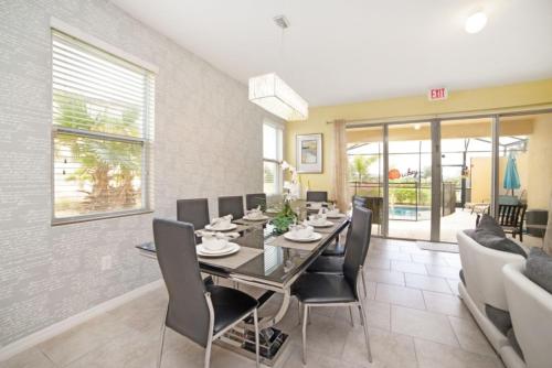 Luxury Home on Solterra Resort with every first Class Amenity Orlando Townhome 3601 - image 7
