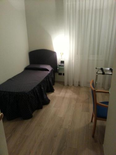 1 twin bed