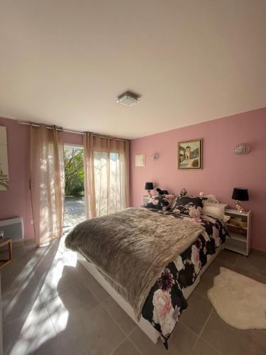 1 queen bed