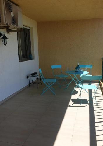 Santa Lina - image 11