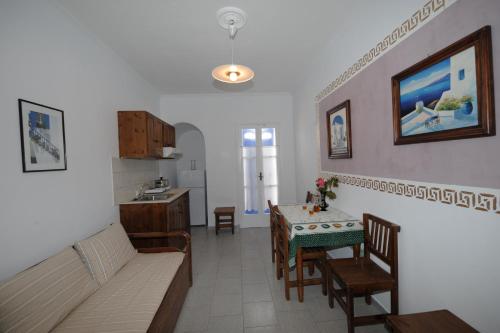 Orfeas Apartments - image 13