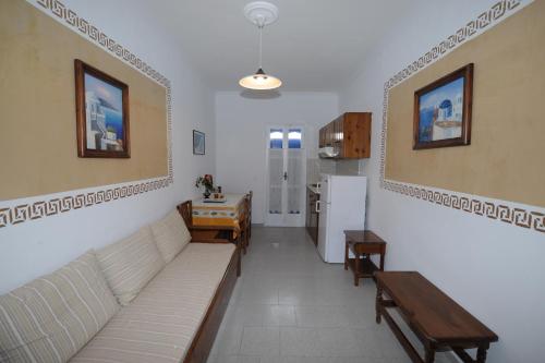 Orfeas Apartments - image 3