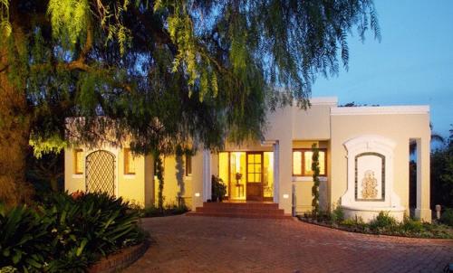 Exterior view, Lemon Tree Lane Guest House in Port Elizabeth
