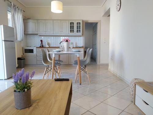 Blue Yard Apartments in Kalamata