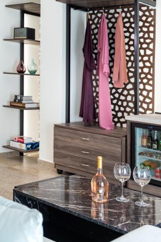 Athens Ivy Suites - image 11