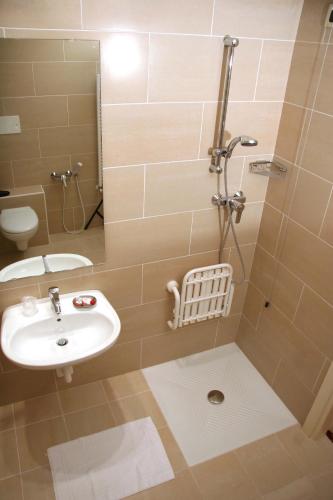 Hotel Roma - image 11