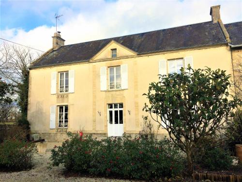 Les chambres d'Omaha Beach Etablissement avec deux chambres d'hôtes, petit-déjeuner compris fait-maison et produits locaux - Chambre d'hôtes - Vierville-sur-Mer