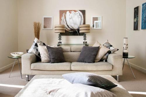 . The Green House deluxe ground floor apartment