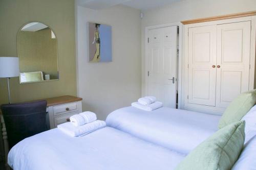 The Green House deluxe ground floor apartment - image 4
