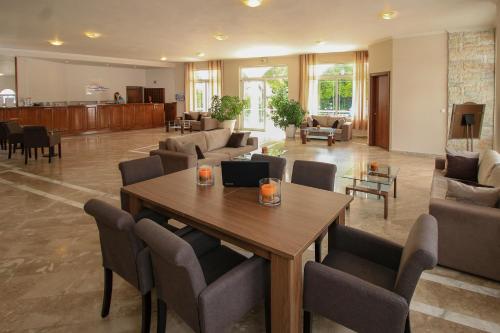 Hotel Yannis Corfu - image 14