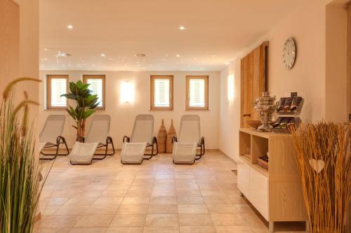 สปา, Hotel Nova in กัสเชิร์น