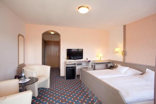 1 queen bed