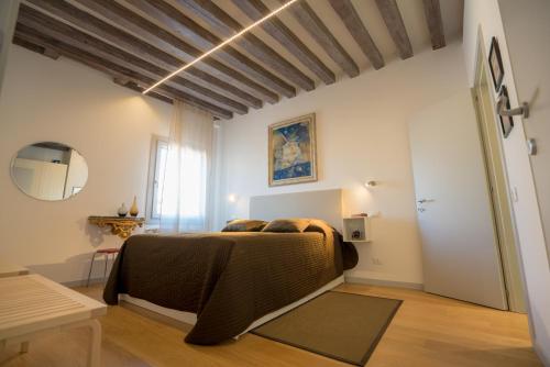 Specchieri - image 5