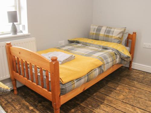 1 Royal Oak Cottages - image 2