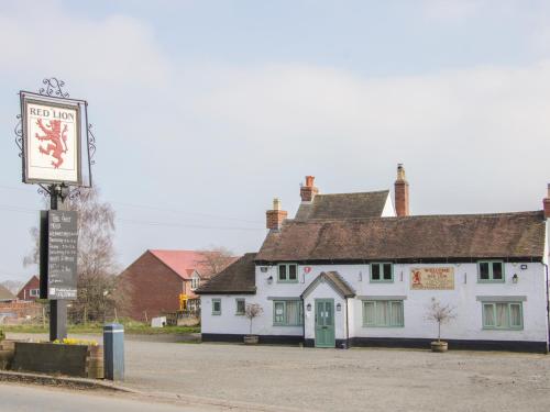 1 Royal Oak Cottages - image 11