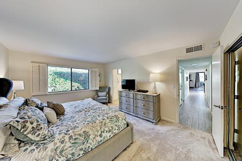 Nani's Dolce Vita - Golf Getaway with Pool - Near Dining condo - image 8