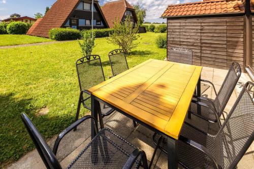 Ferienwohnpark Immenstaad am Bodensee Nurdachhaus Typ 8 NDT 105 - image 11