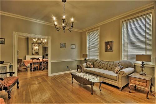 Downtown Bucher House - main image