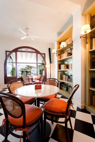 Bar/Lounge, Hotel Sis Pins in Puerto Pollensa / Pollensa