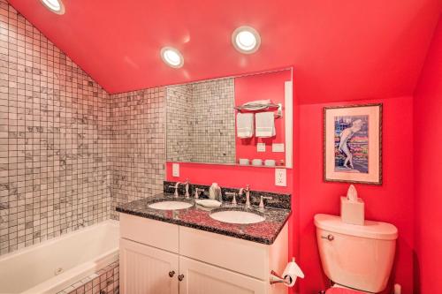 16 Mi to Camelback Resort Getaway with Game Room in Істон (Пенсільванія)