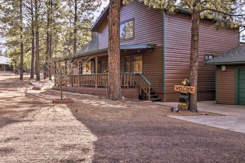 Black Bear Lodge with Deck in Natl Forest!