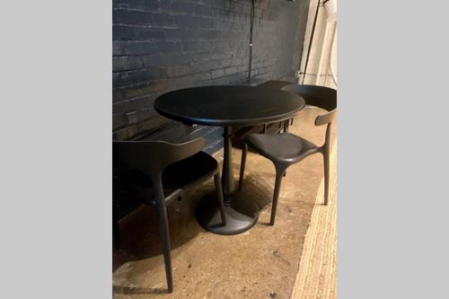 3E-*Renovated* 5 min to UPMC Shadyside, sleeps 6 detail