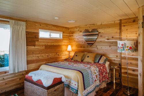 Dungeness Bay Cottages - image 14