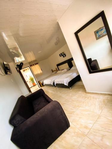 1 double bed, 2 twin beds