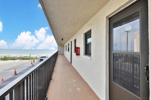 Atlantic Avenue Condos - image 2