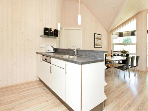 Three-Bedroom Holiday home in Großenbrode 2 - image 3