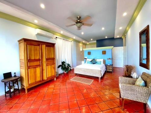 Casa Alegria, Ocean View, 4 bedroom Home