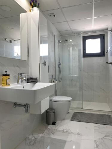 Ocean View Apartment - image 7