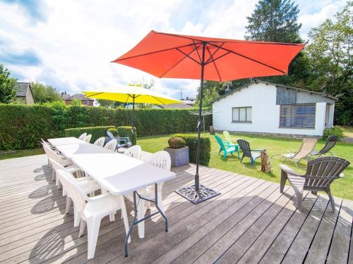 Spacious Holiday Home with Private Garden in Nassogne - main image
