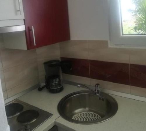 Apartments Pero-50m from sea