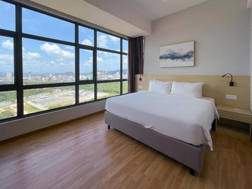 Family Room City View image 2