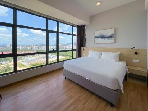 Family Room City View image 3