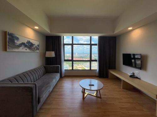 Family Room City View image 5