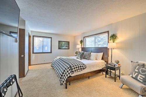 Elevated Alpine Escape Mtn Views and Game Room - image 6