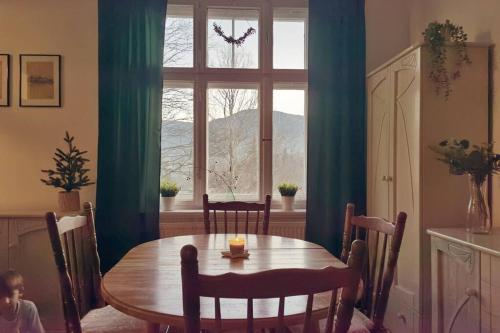 Marcówka M4 - duży apartament w historycznej willi z ogrodem, Szklarska Poręba (Foto 6)