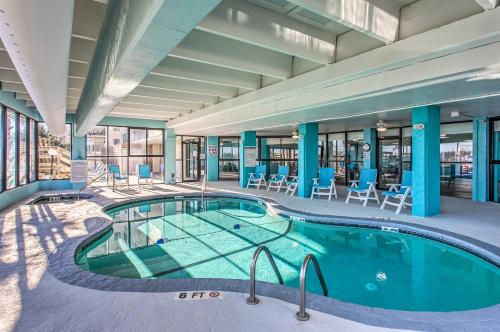 Remodeled Oceanfront Condo with 16 Balcony! - image 14