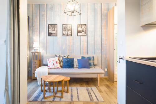 Apartment with Garden