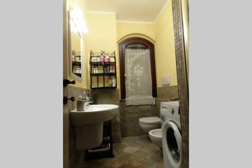 via roma house con box privato