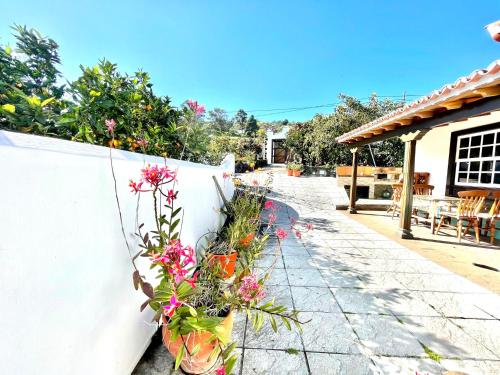 Casa rural con vistas al mar, WiFi y terraza en La Palma